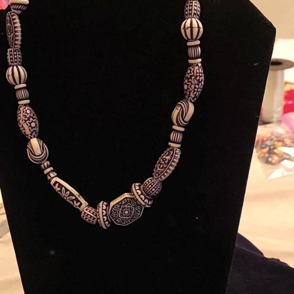 Necklace and Bracelets set